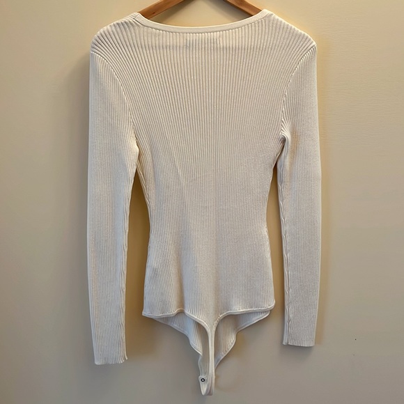 Abercrombie & Finch White Ribbed Bodysuit - Picture 5 of 5